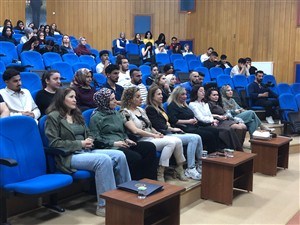 Kariyer Günlerinde Mezun-Öğrenci Buluşması Gerçekleştirildi