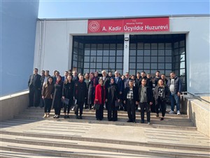 YAŞLI BAKIMI PROGRAMI TEKNİK ODA VE UYGULAMALARI