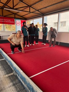 Yaşlı Bakımı Programı öğrencileri Aksaray A. Kadir Üçyıldız Huzurevi sakinleri ile bir araya geldiler. 