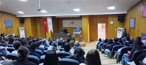 Sağlık Hizmetleri Meslek Yüksekokulunda Müdüre Sor Etkinliği Gerçekleştirildi